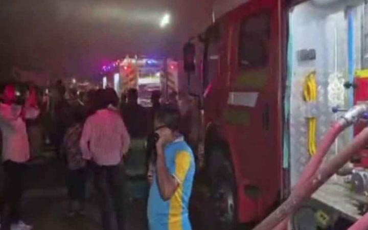 গাজীপুরে পোশাক কারখানার আগুন ২ ঘণ্টার চেষ্টায় নিয়ন্ত্রণে